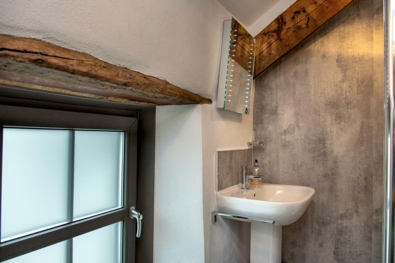 The White Cottage B&B Saint Teath ภายนอก รูปภาพ